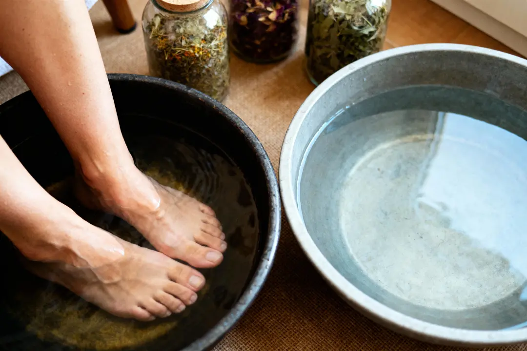 remède de grand-mère pour une jambe gonflée